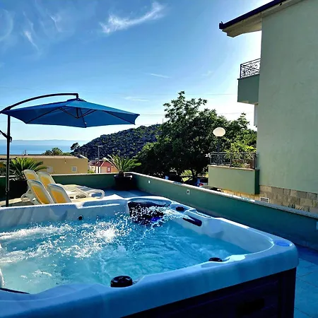 Apartment Tomic Makarska Exterior foto