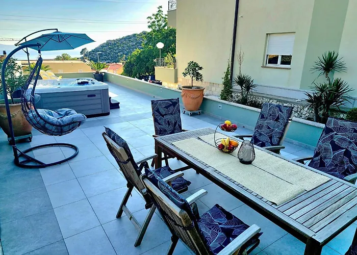 Apartment Tomic Makarska
